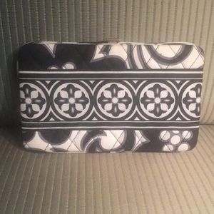 Vera Bradley Classic Wallet in Night and Day